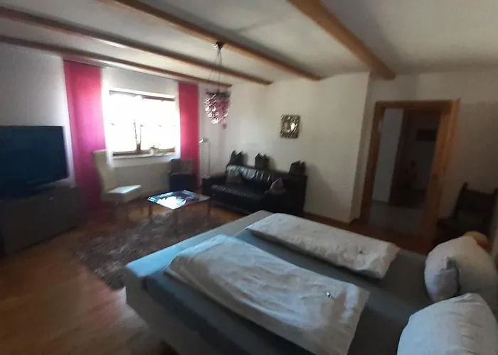 Top Apartment
